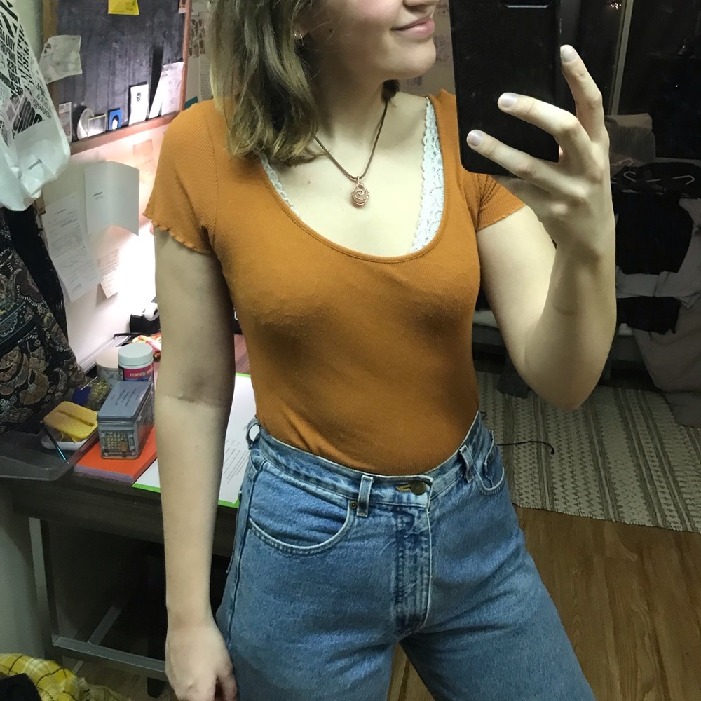 burnt orange crop charlotte russe medium